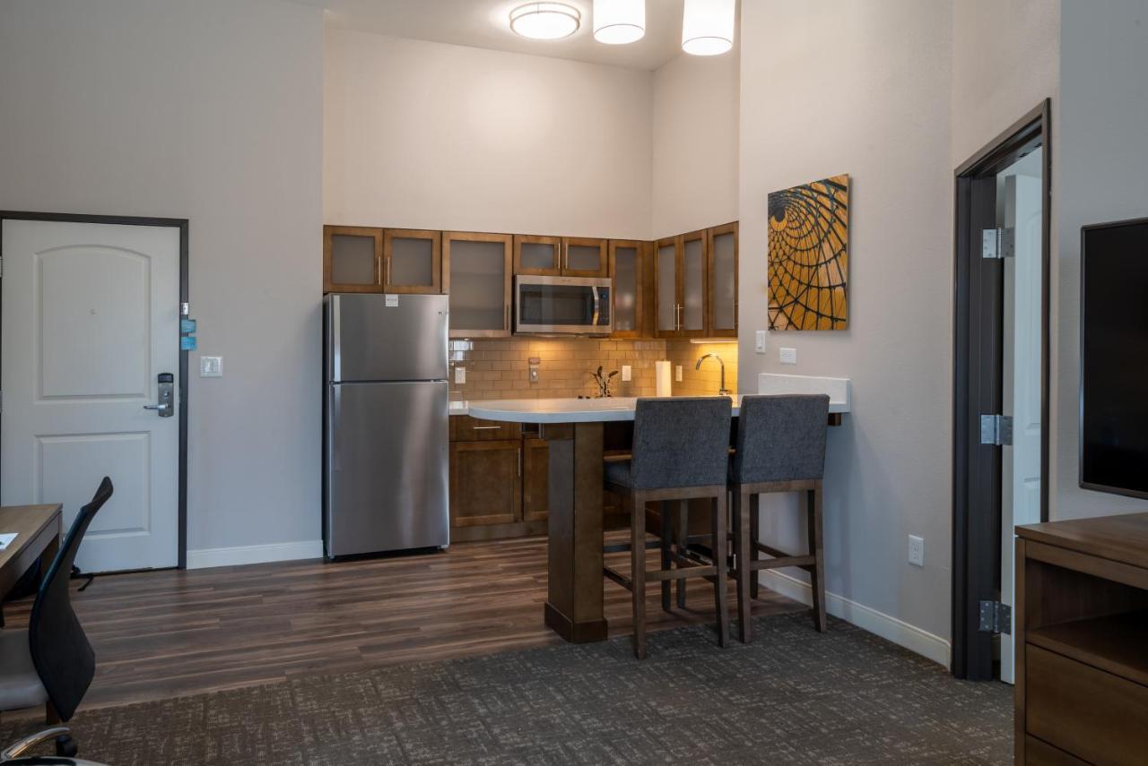 Staybridge Suites Houston East - Baytown By Ihg Pokoj fotografie