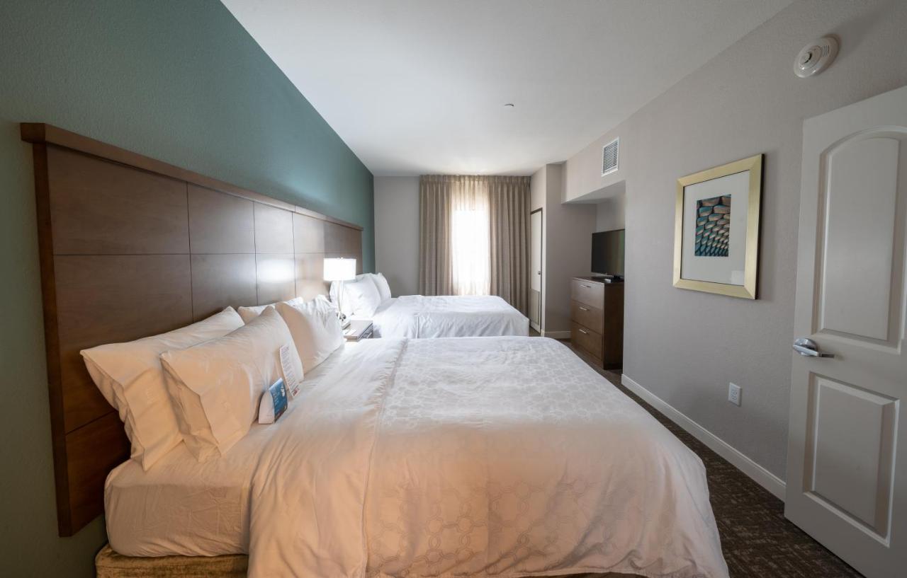 Staybridge Suites Houston East - Baytown By Ihg Pokoj fotografie